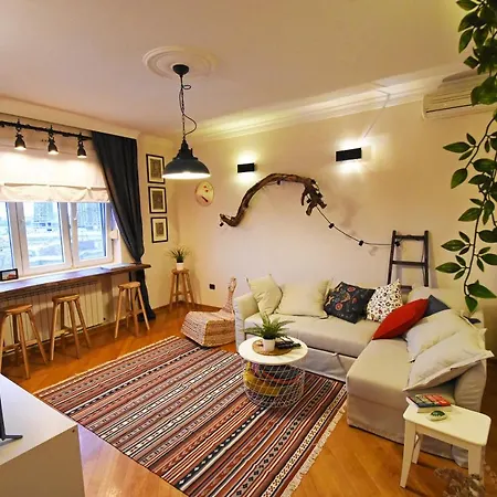 Ferienwohnung Charming Flat With Soul Belgrad Exterior foto